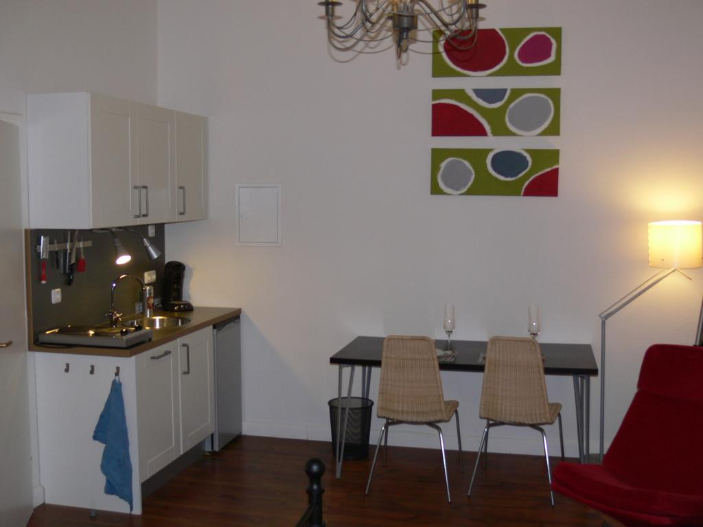 Apartamento Business Flat Bahnhofstrasse Wiesbaden Habitación foto